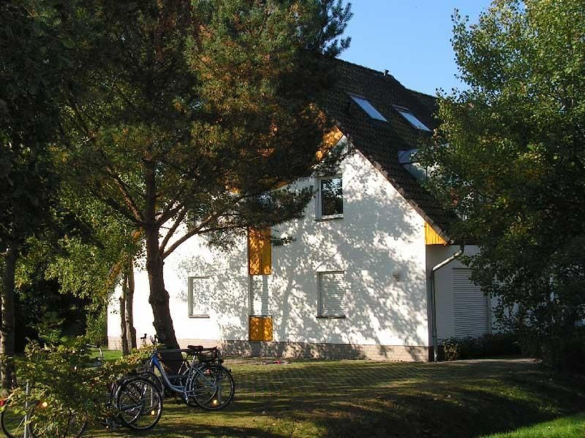 Strandnahe Wohnung mit Terrasse und Parkplatz-Dedans