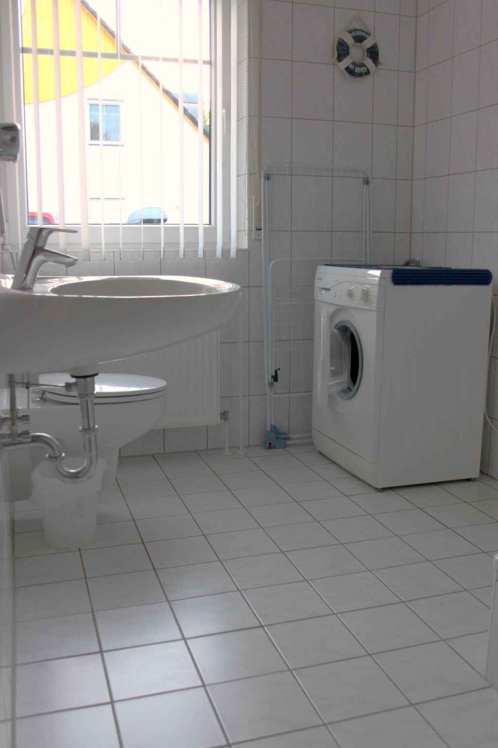 Strandnahe Wohnung mit Terrasse und Parkplatz-Dedans