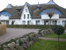 Helle Ferienwohnung mit Wellnesslandschaft