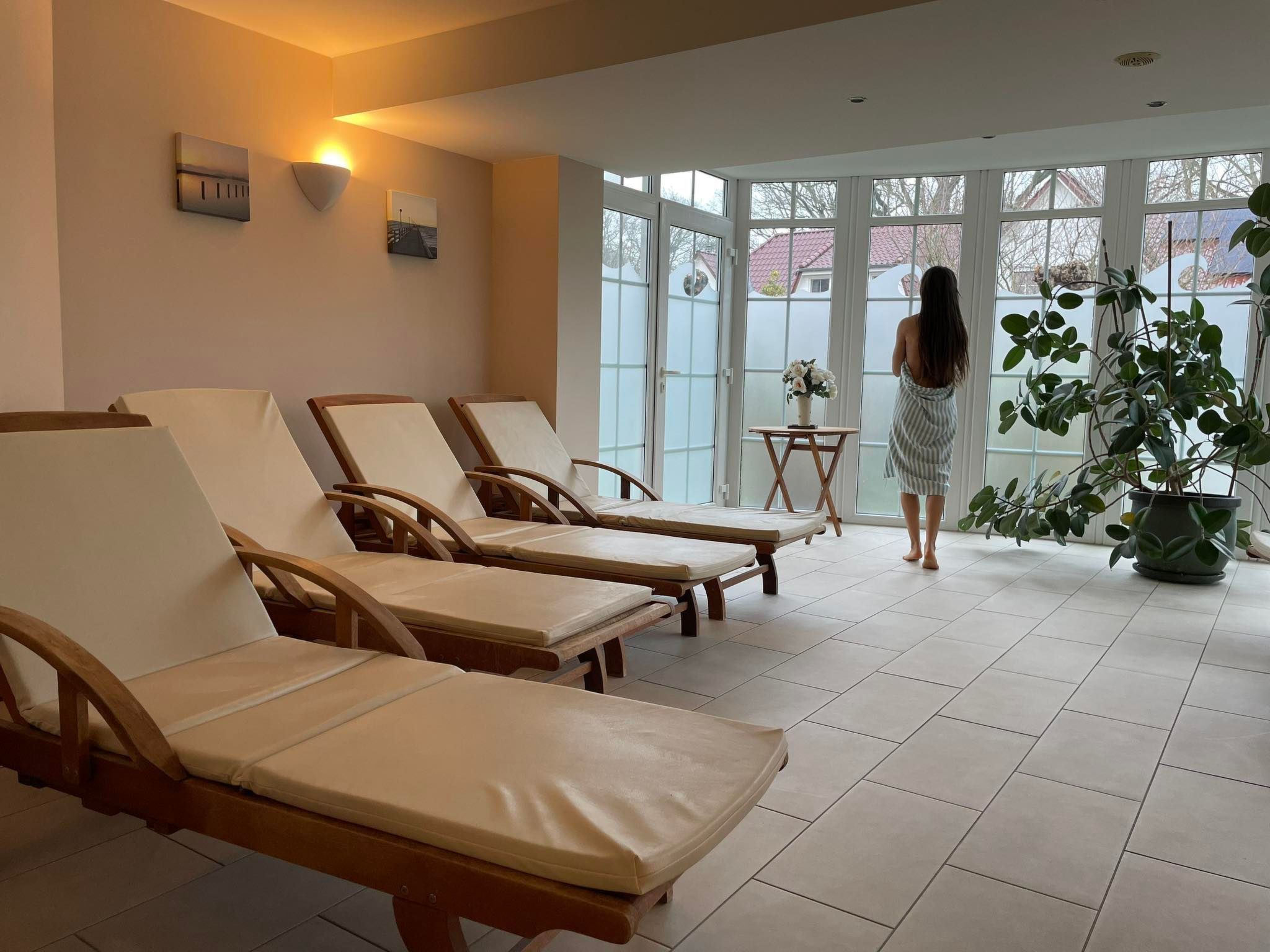 Helle Ferienwohnung mit Wellnesslandschaft-Binnen