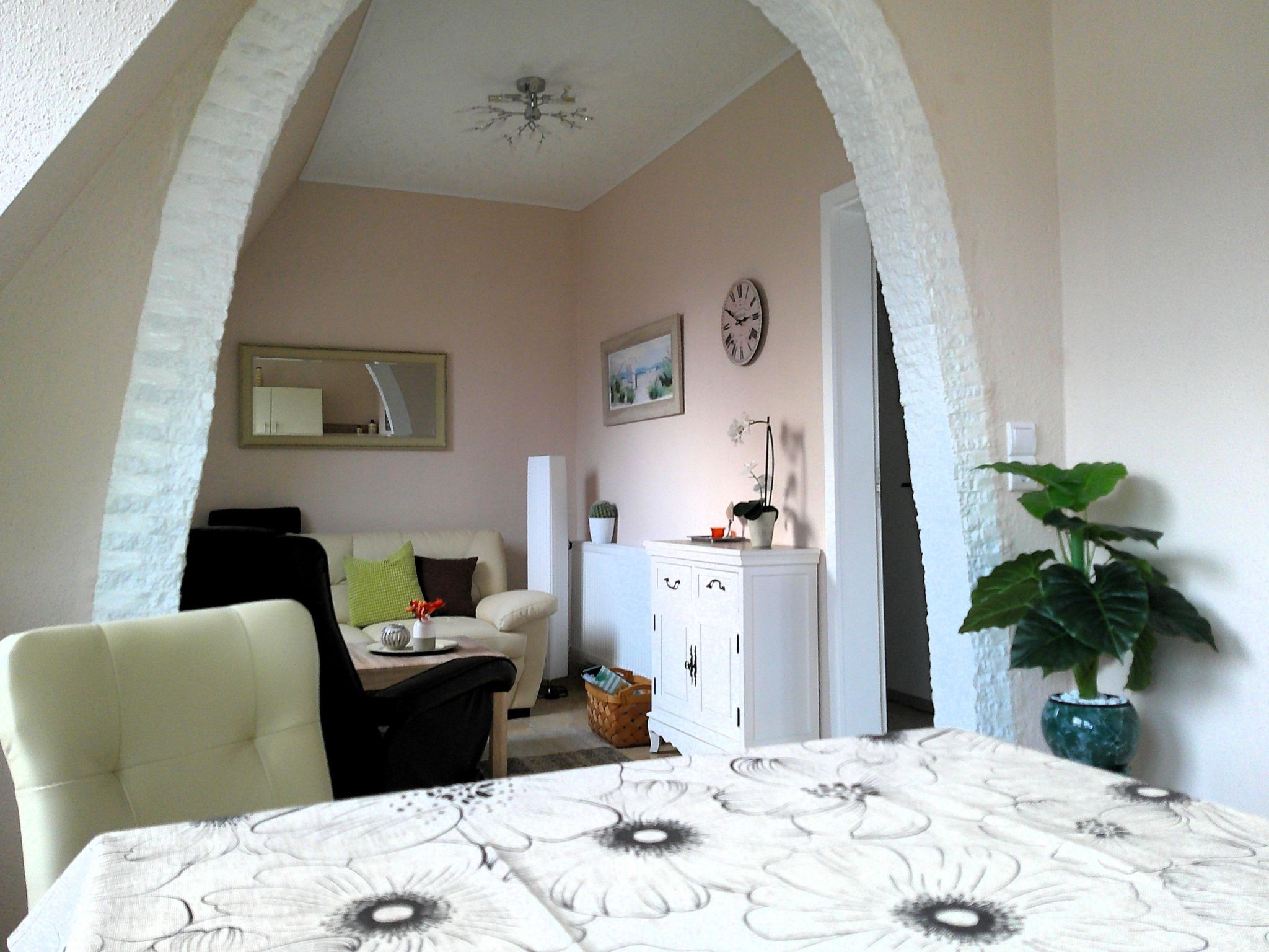 Geräumige Ferienwohnung in Zingst mit Terrasse-Dedans