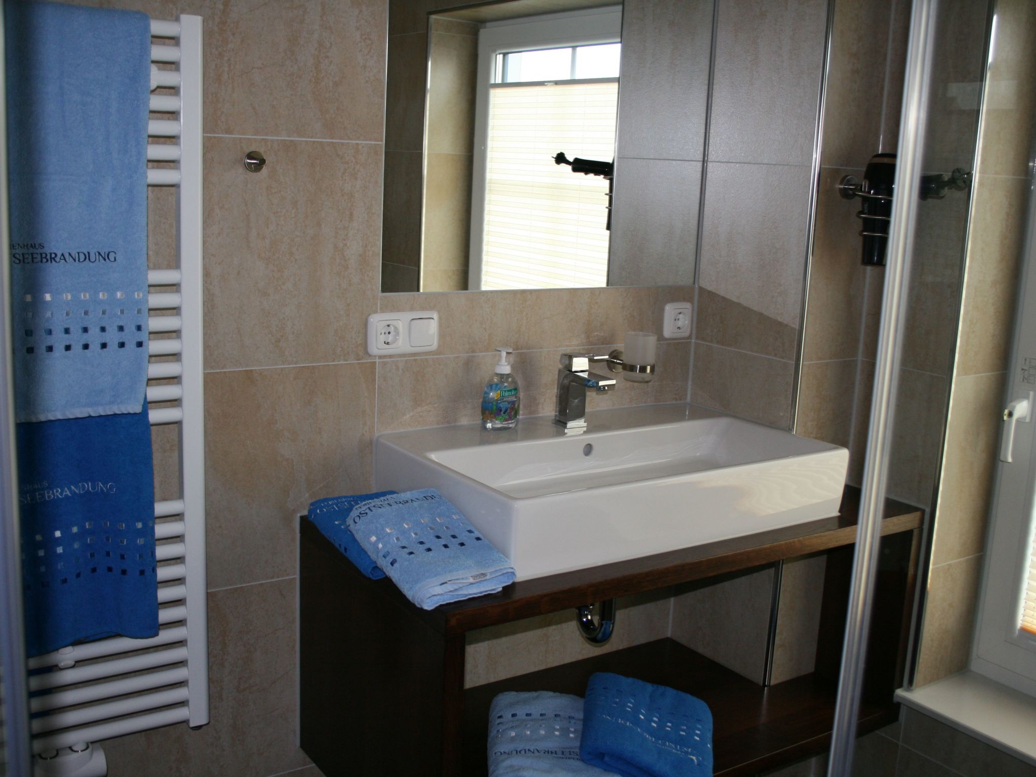 Ostseebrandung in Dranske-Inside