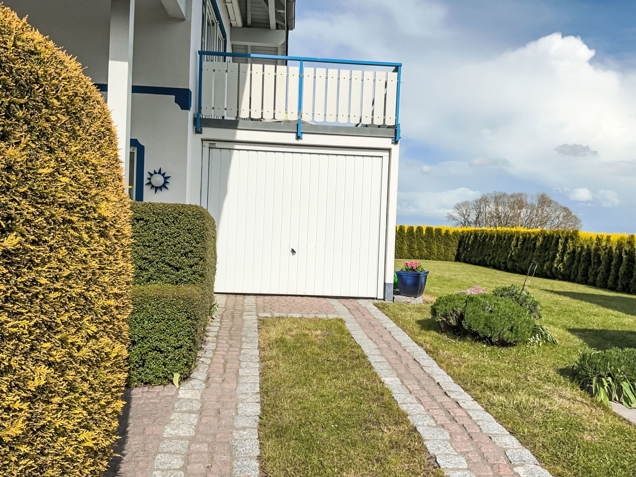 Froschhaus - Buiten