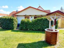 Knusse vakantiewoning voor 2 bij de Oostzee in Born - thumbnail 2