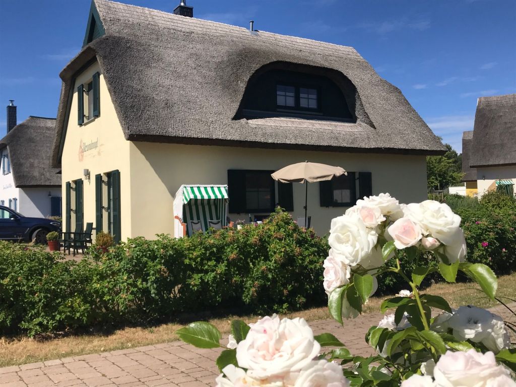 Feriehus Reethaus Strandvogt Breege (2)
