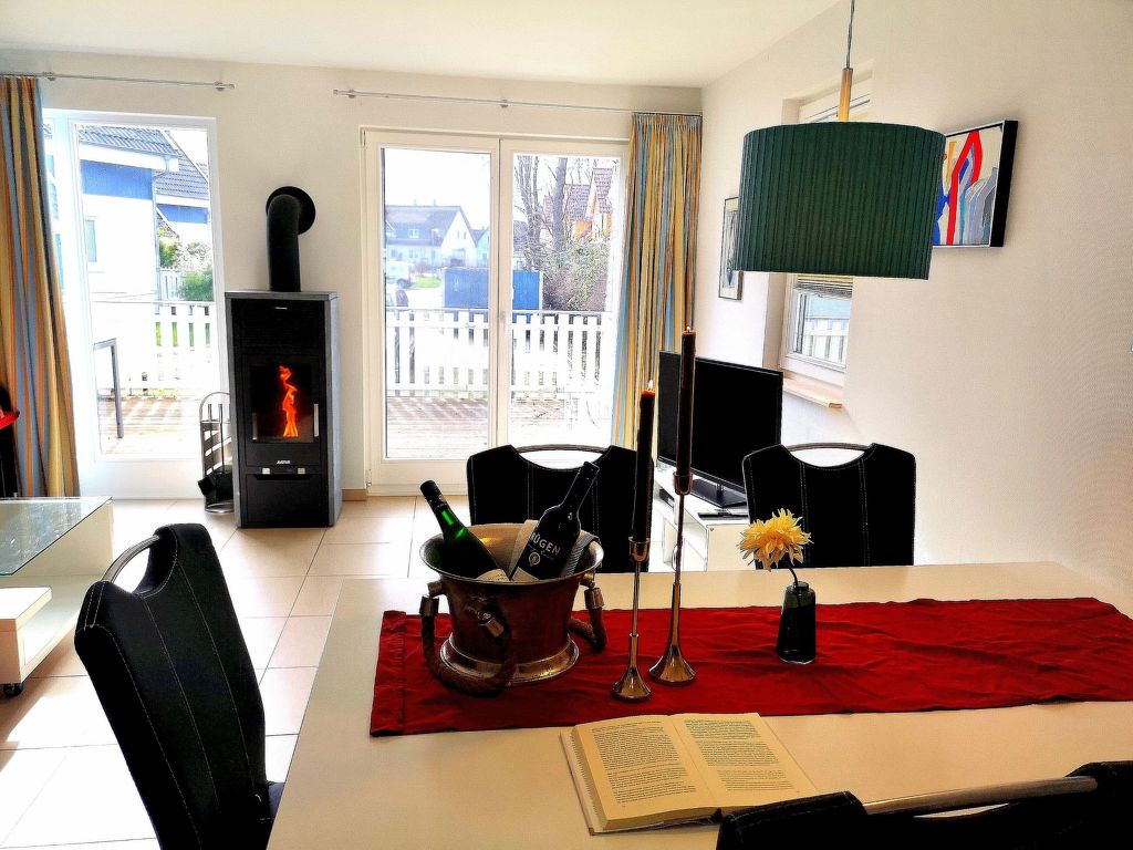 Feriehus Strandhaus Breege (3)
