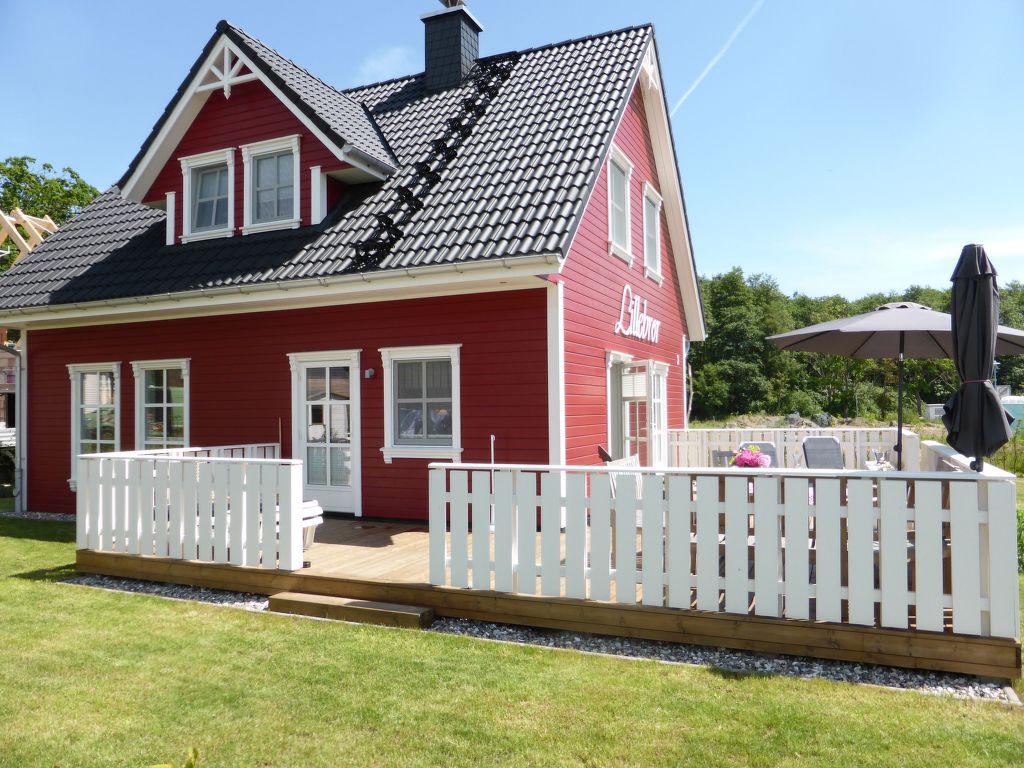 Feriehus Komfortables Ferienhaus in Breege mit Sauna Breege (1)