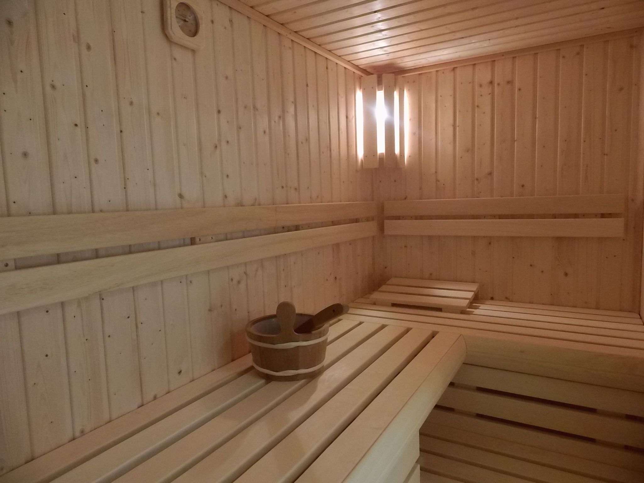 Komfortables Ferienhaus in Breege mit Sauna-Binnen
