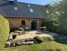 Vrijstaand vakantiehuis met tuin en open haard op 8 km van zee - thumbnail 4