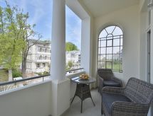 Villa Celia: Vrijstaand vakantiehuis op 200m van zee en meer in Sellin, Rügen - thumbnail 6