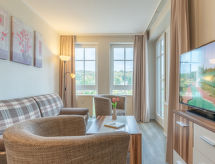 Rustiek appartement aan zee op Rügen, 800m van het strand - thumbnail 1