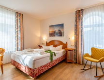 Historisch appartement in villa Stolzenfels, 500m van het strand van Sellin - thumbnail 4