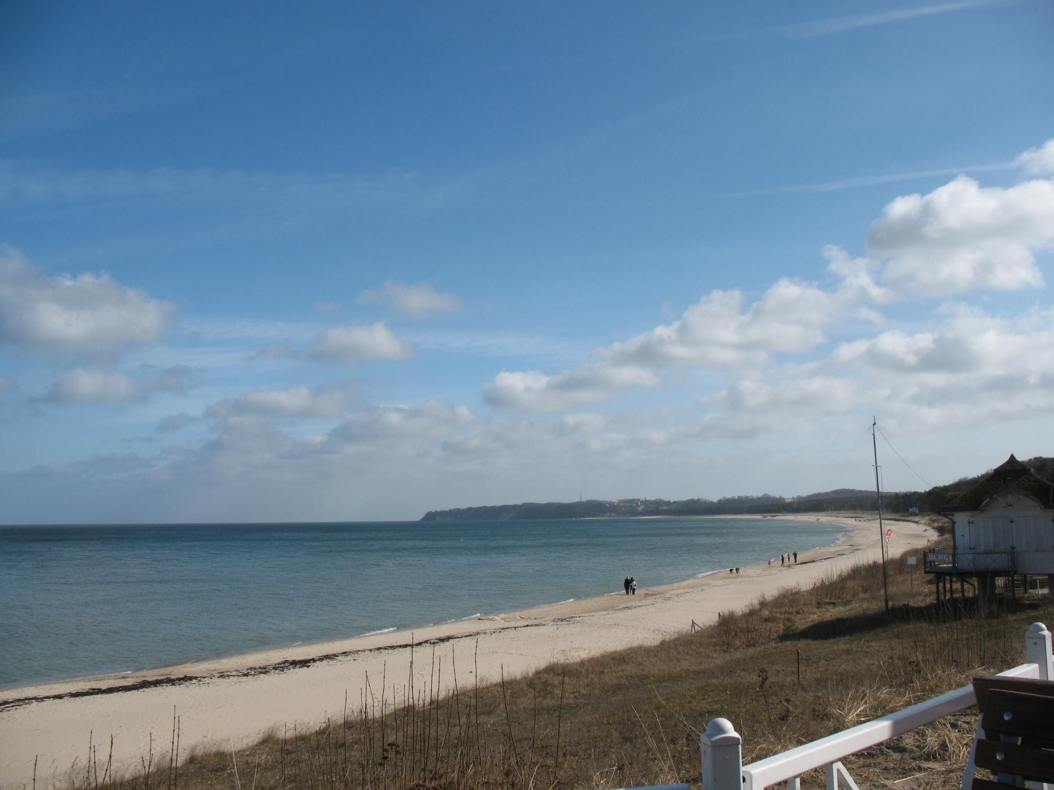 Mit Balkon in Strandnähe-Binnen