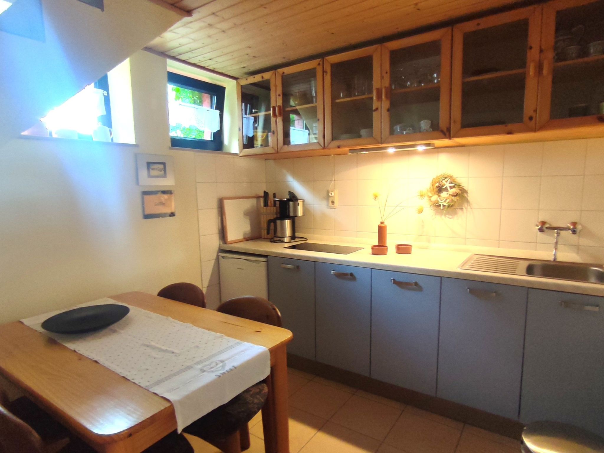 Melkhus-Image-tags.info