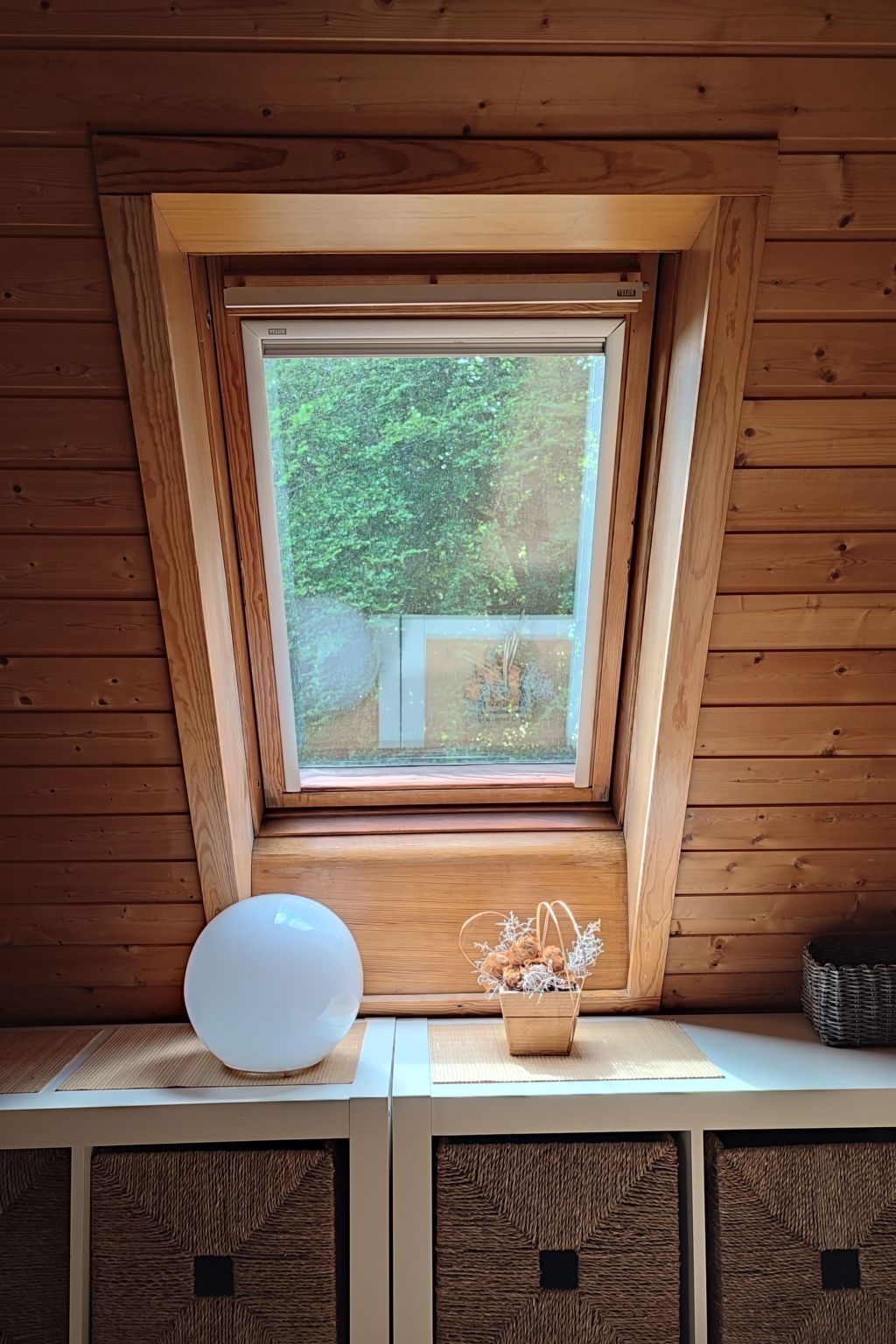 Melkhus-Image-tags.info