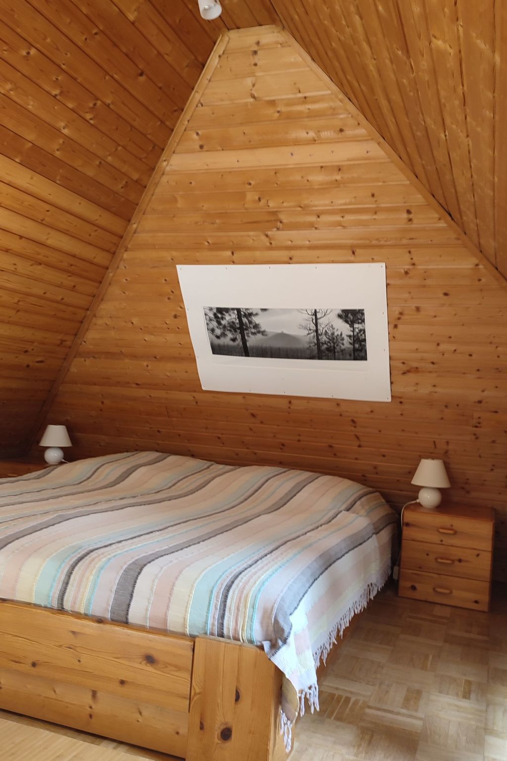 Melkhus-Image-tags.info