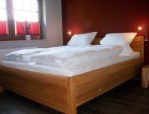 Romantisch appartement met balkon op 50 meter van het meer in Sellin - thumbnail 6