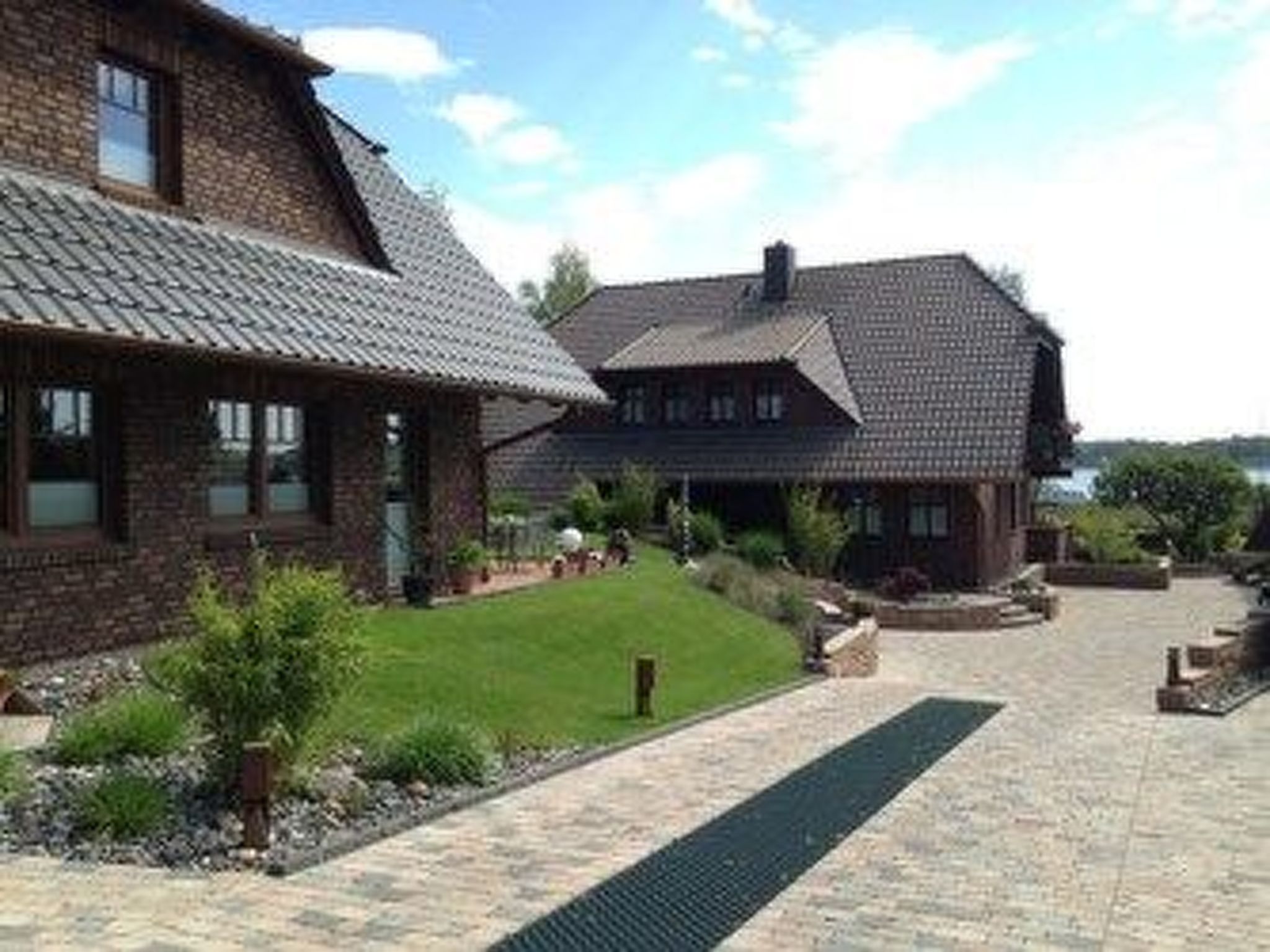 Mit Balkon in Sellin-Dedans