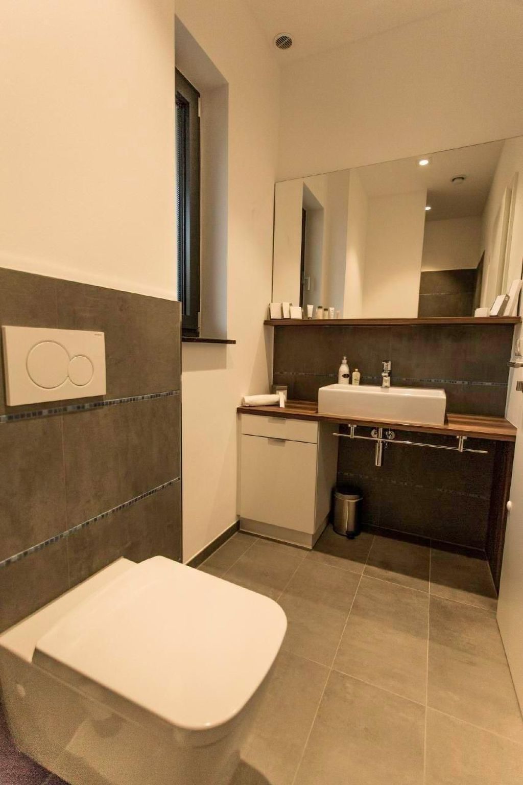 In Sellin mit Terrasse, Grill und Garten-Image-tags.info