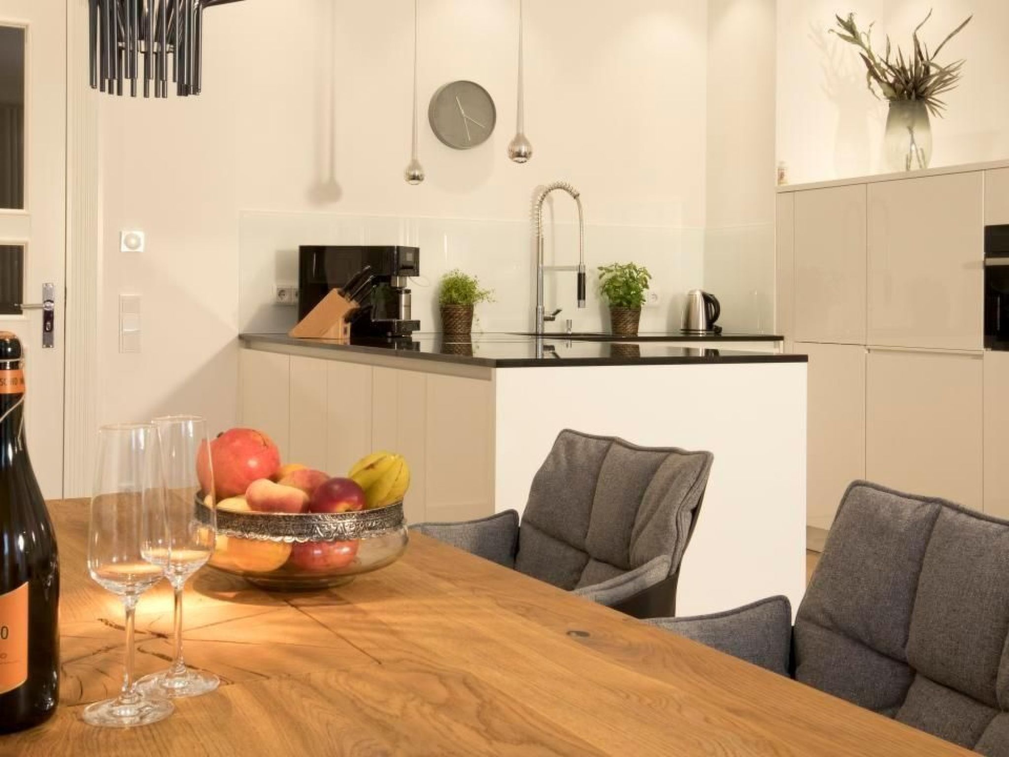 East Cloud-Image-tags.info