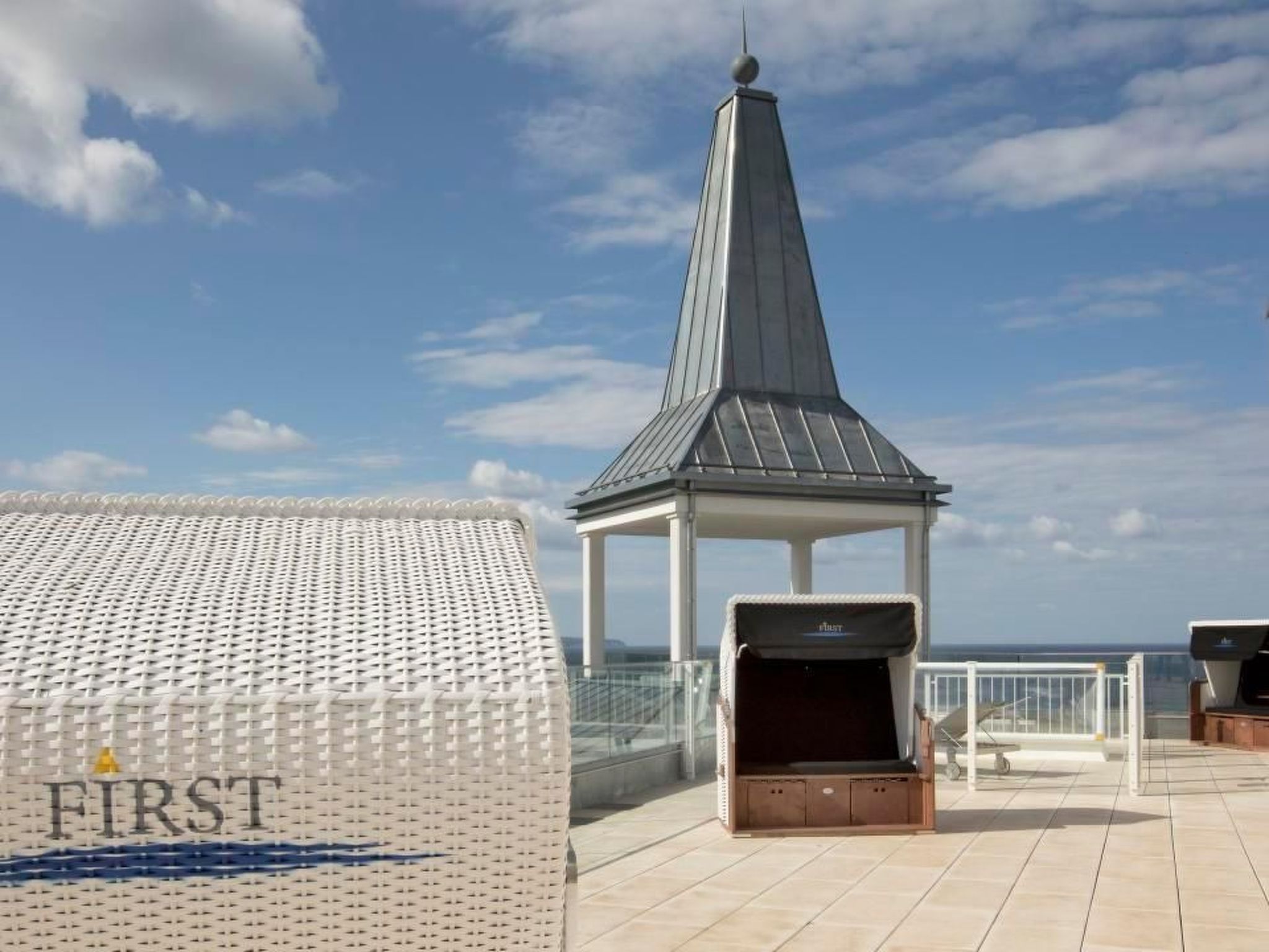 East Cloud-Image-tags.info