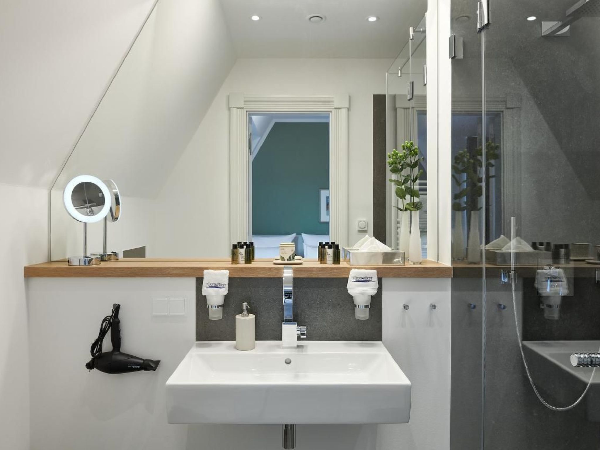 Paradies mit Terrasse und Sauna-Image-tags.info