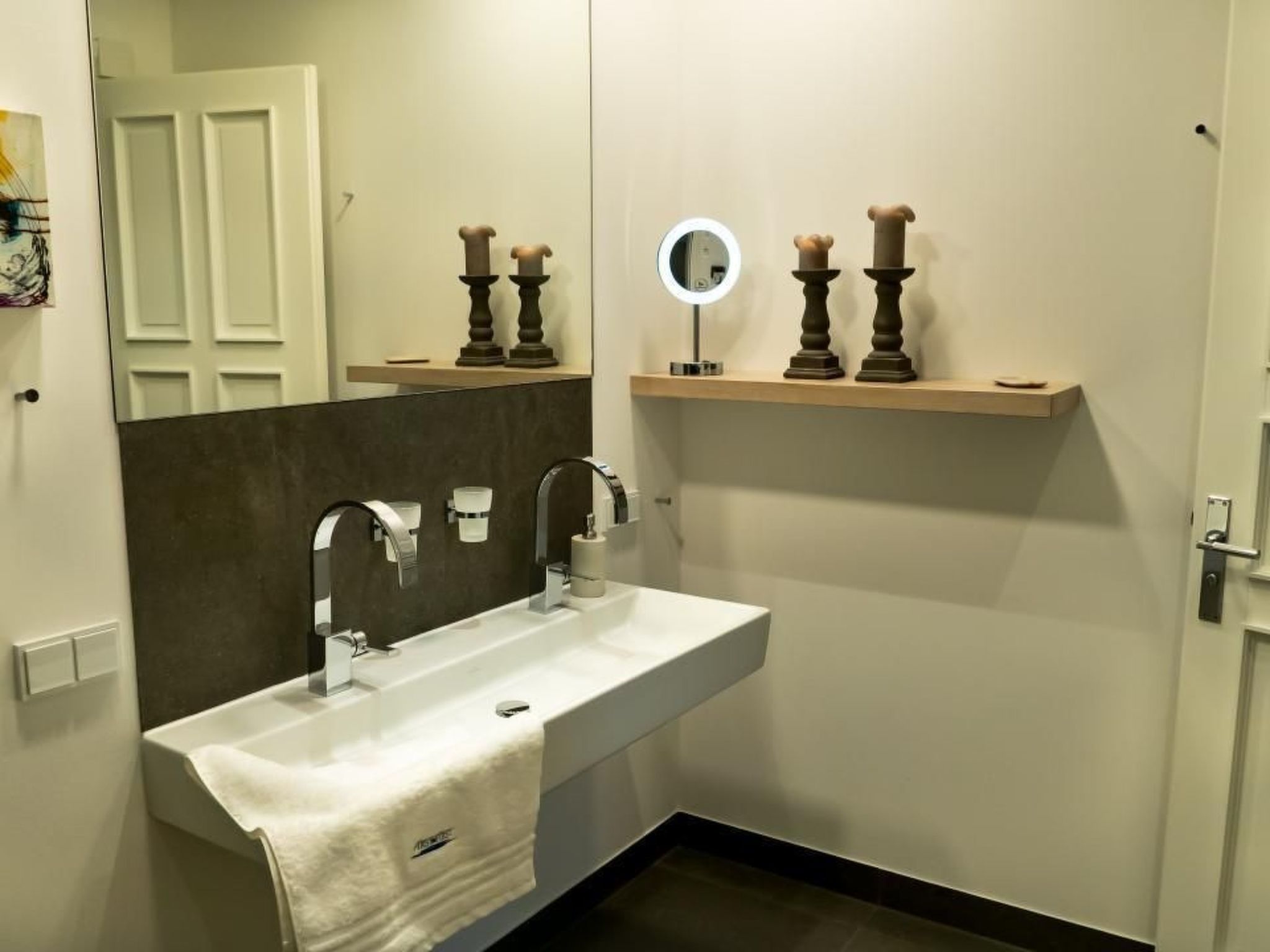 Gesamte Wohnung in Sellin mit Großer Terrasse-Image-tags.info