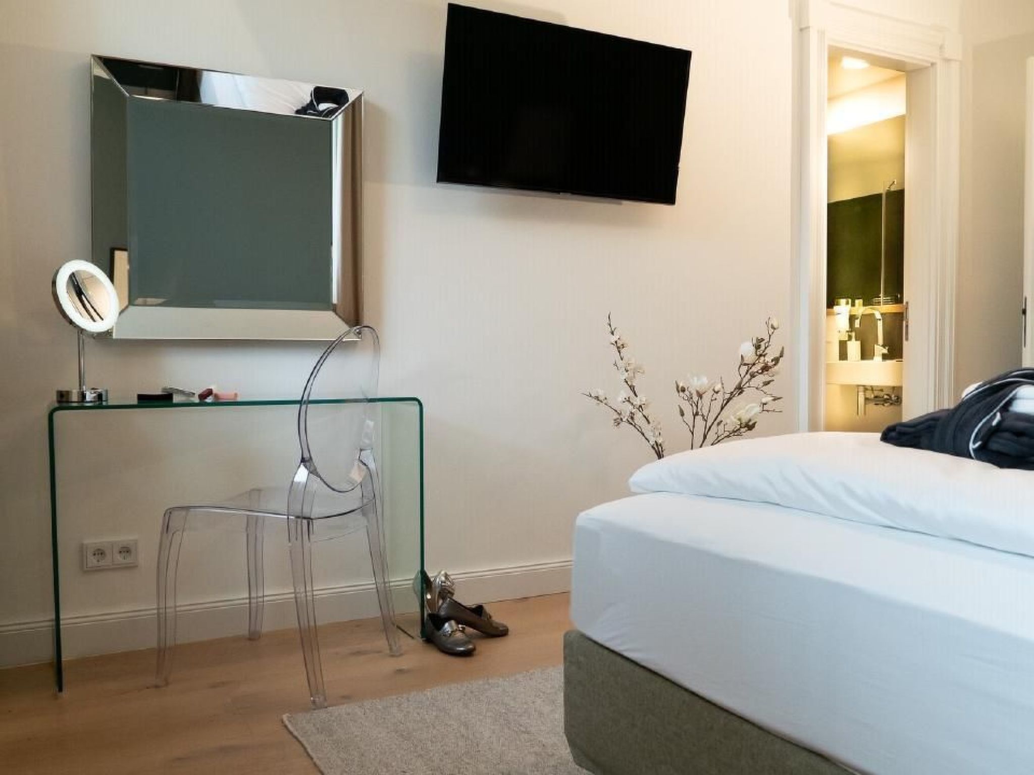 Gemütliche Wohnung mit Pool, Garten und Sauna-Image-tags.info