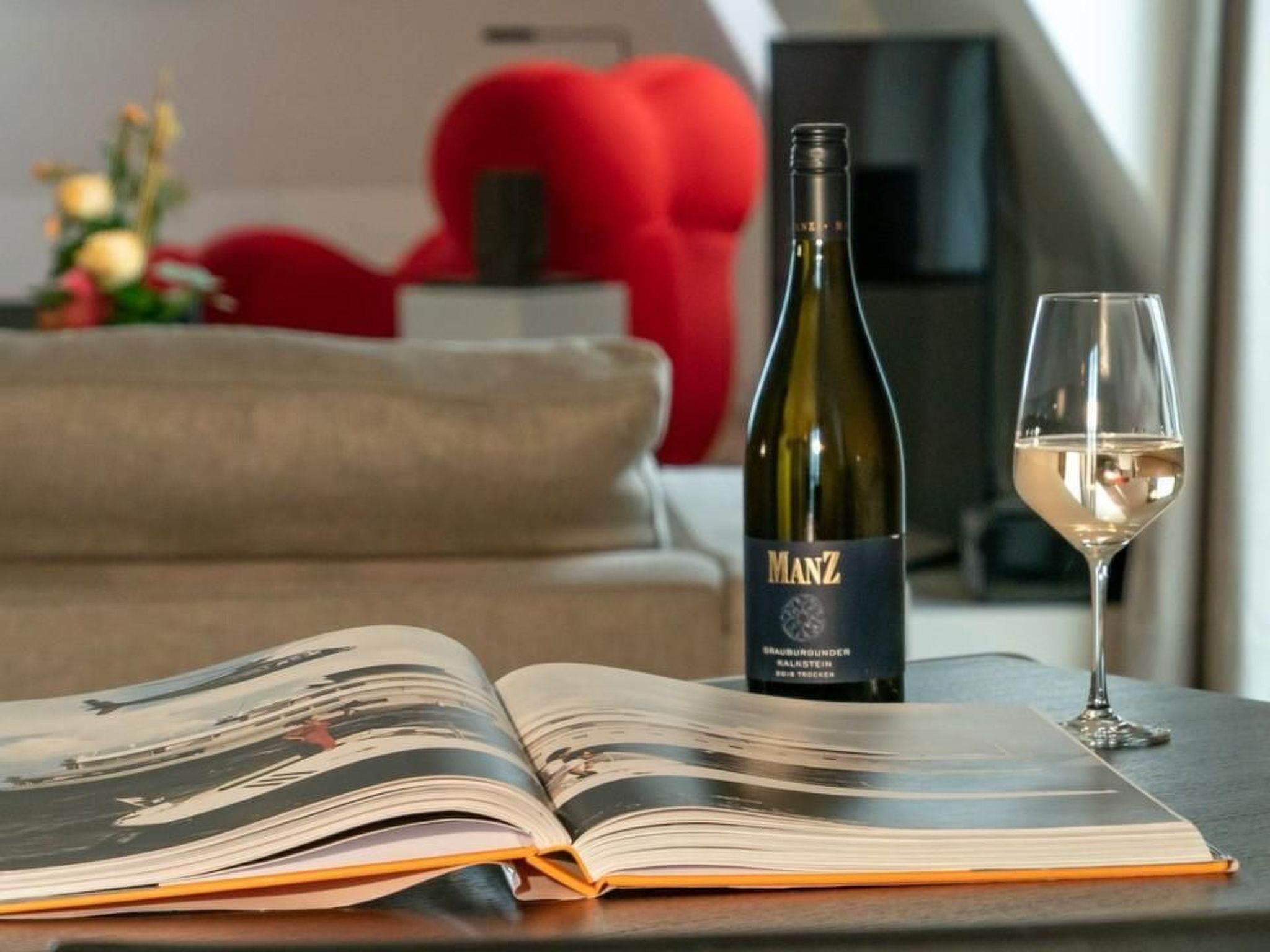 Gemütliche Wohnung mit Pool, Garten und Sauna-Image-tags.info