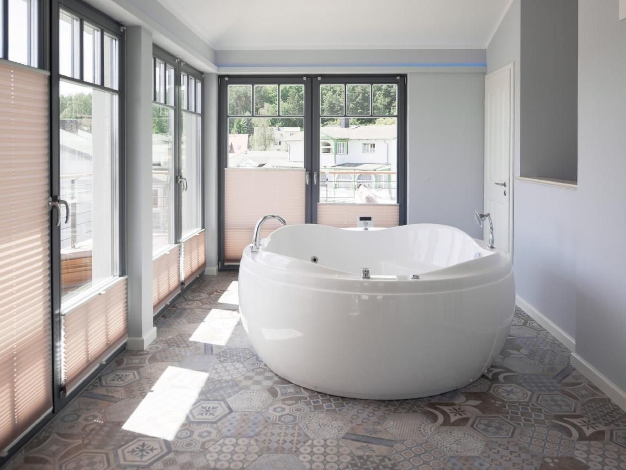 In Sellin-Image-tags.info