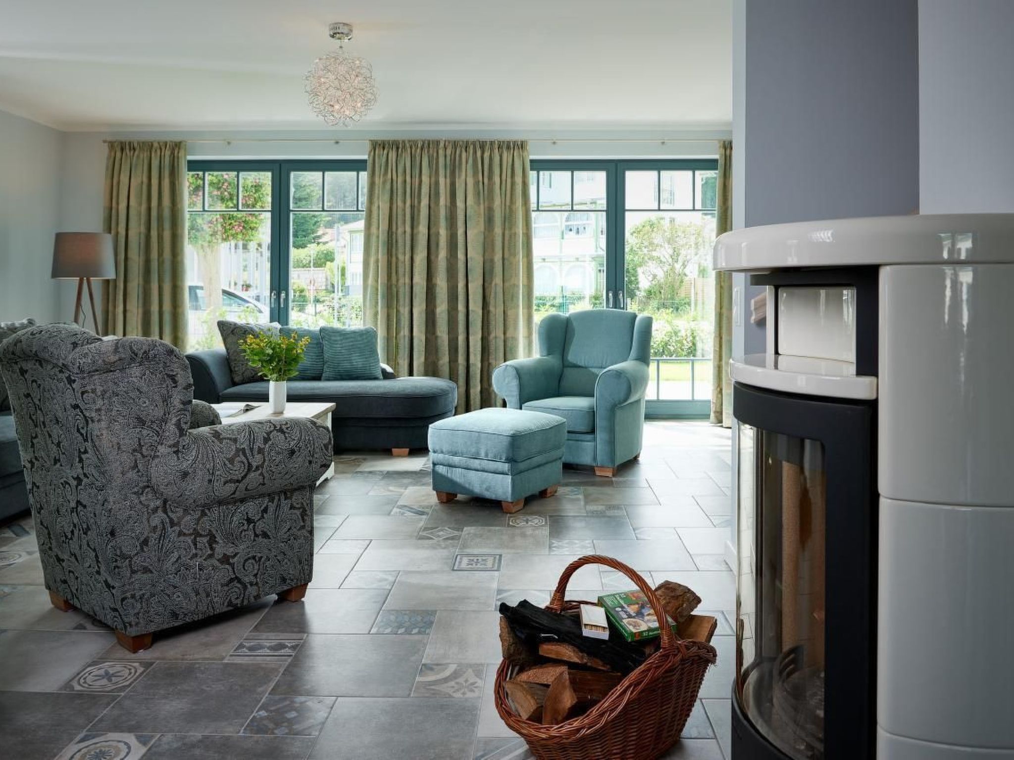 In Sellin-Image-tags.info