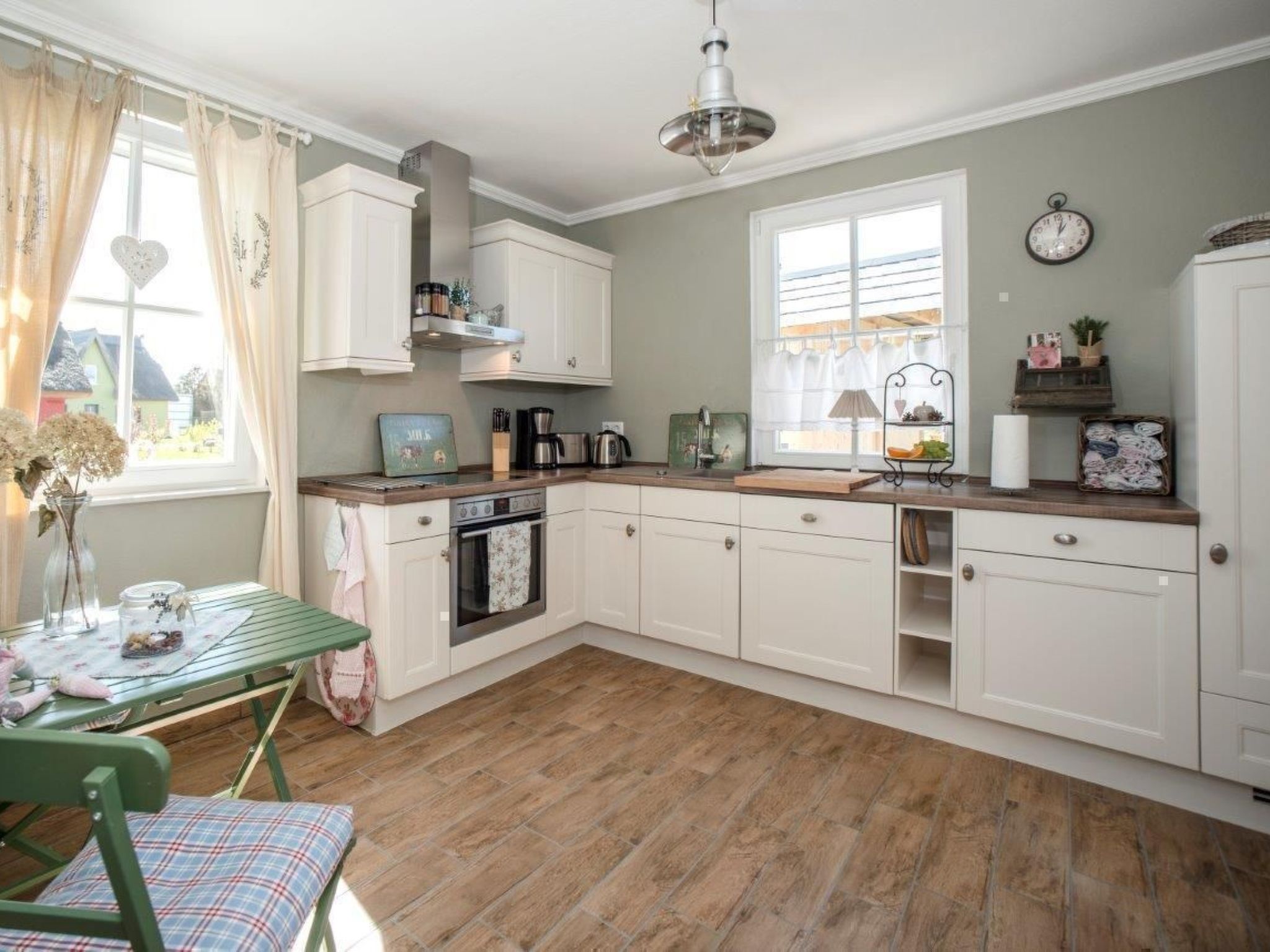 In Ummanz mit Sauna, Garten und Grill-Inside