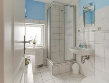 Rustiek appartement aan de Oostzee in Gingst, 100 m van zee - thumbnail 5