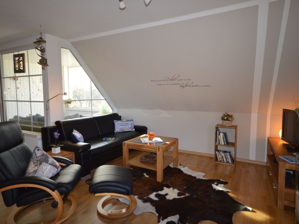 Lejlighed Komfortable Ferienwohnung in Waase mit Garten Gingst (1)