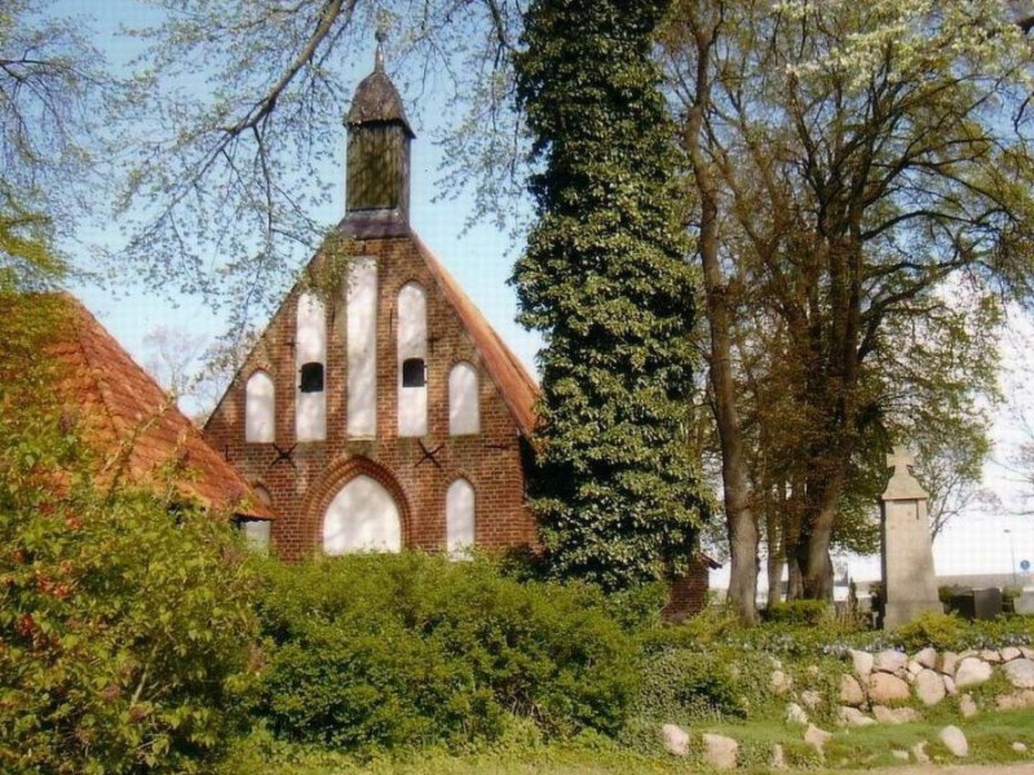 Komfortable Ferienwohnung in Waase mit Garten-Image-tags.info