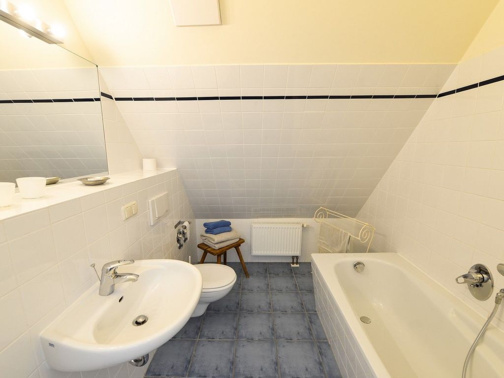 Lejlighed Wohnung im zweiten Obergeschoss des Gutshauses Gingst (8)