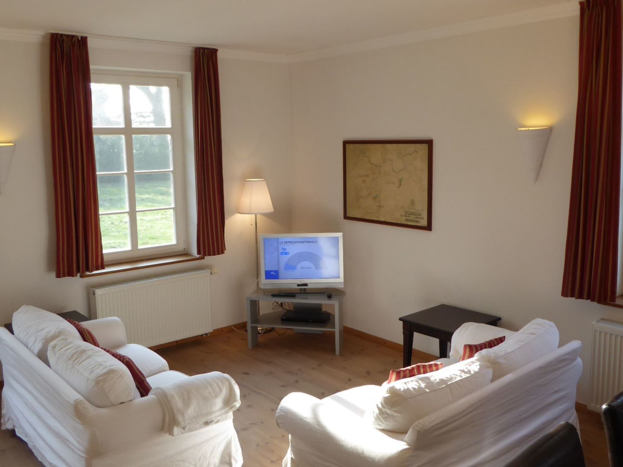 Parterre WEST-Drinnen