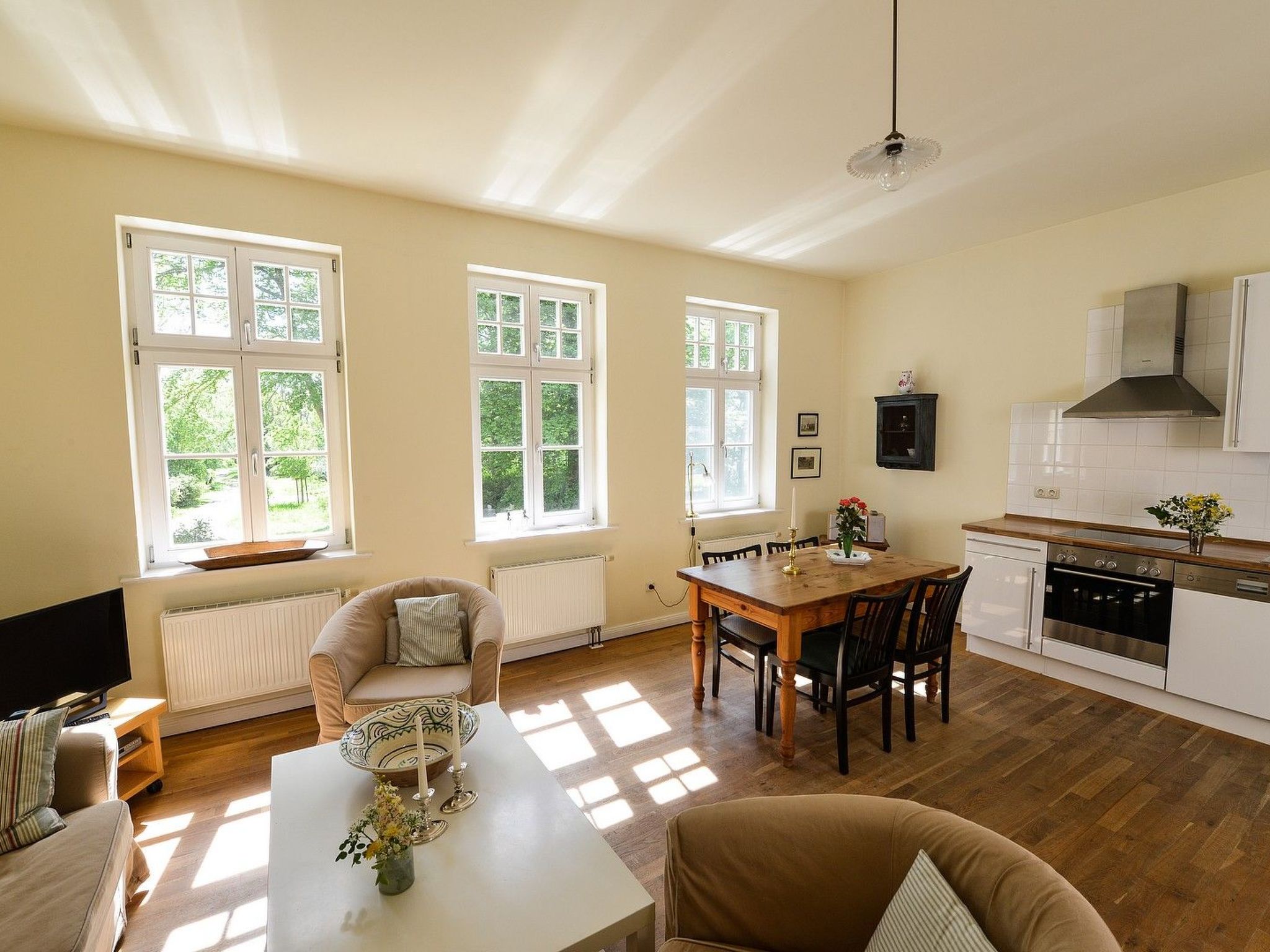 Wohnung im Erdgeschoss des Gutshauses-Dedans