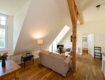 Wohnung im zweiten Obergeschoss des Gutshauses