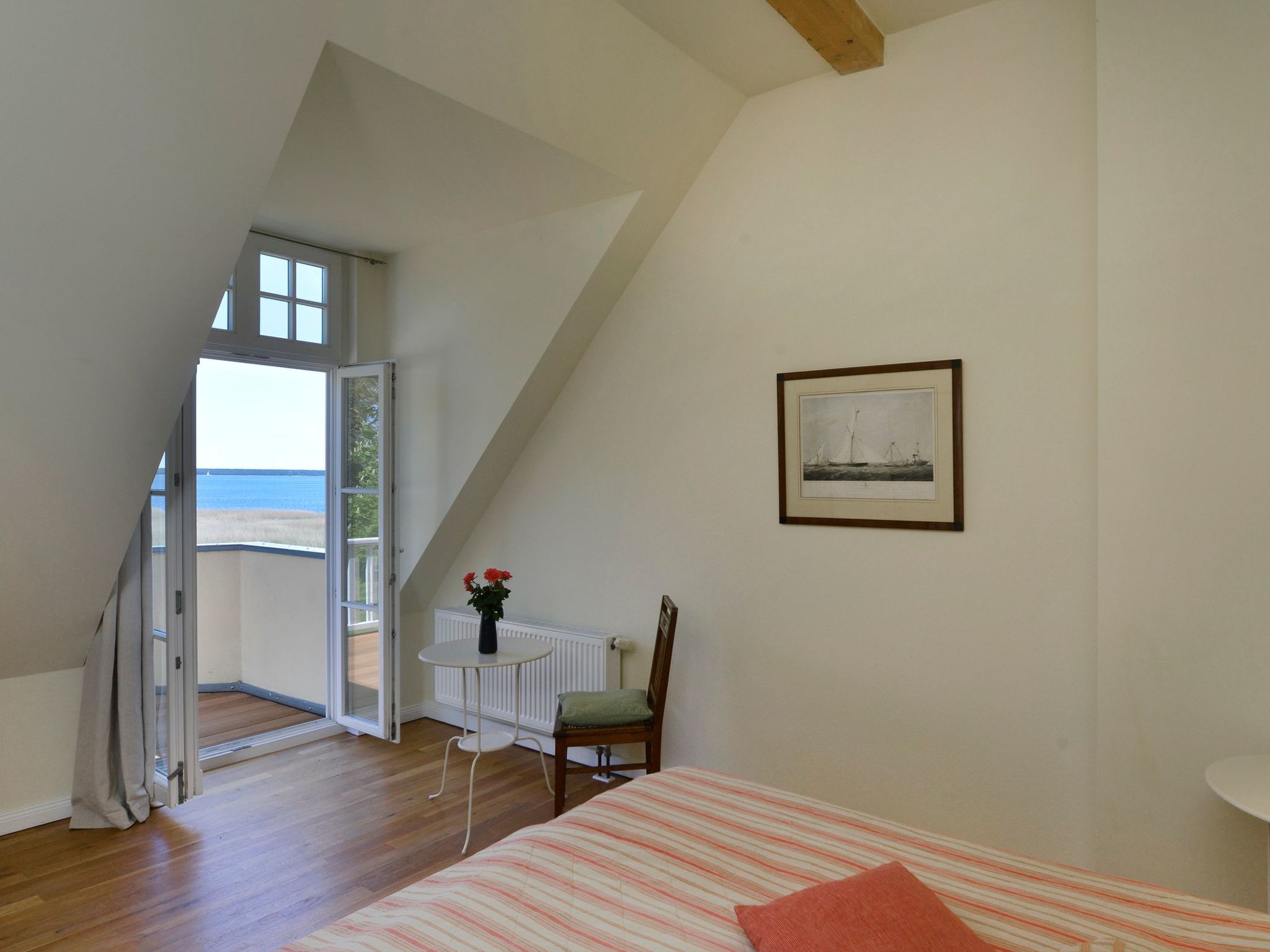 Wohnung im zweiten Obergeschoss des Gutshauses-Binnen