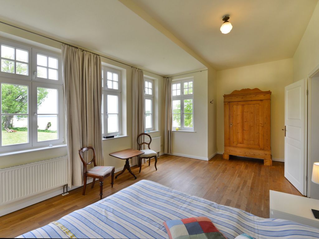 Lejlighed Wohnung in der ersten Etage des Herrenhauses Gingst (6)