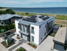 Luxe appartement aan zee in Glowe met sauna, op 70 meter van het strand - thumbnail 1