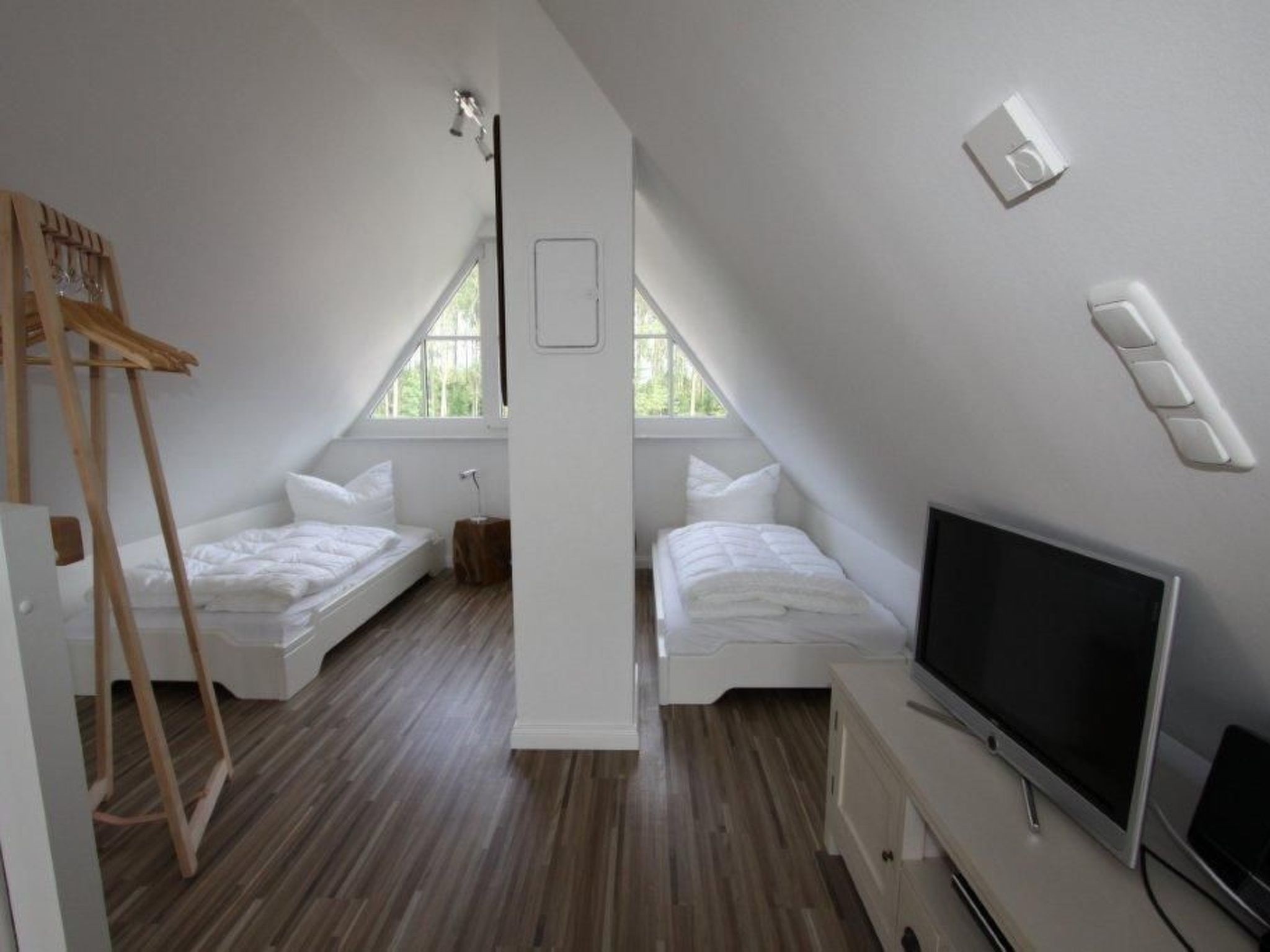 Reet-Hus Hanbutt in Glowe-Image-tags.info