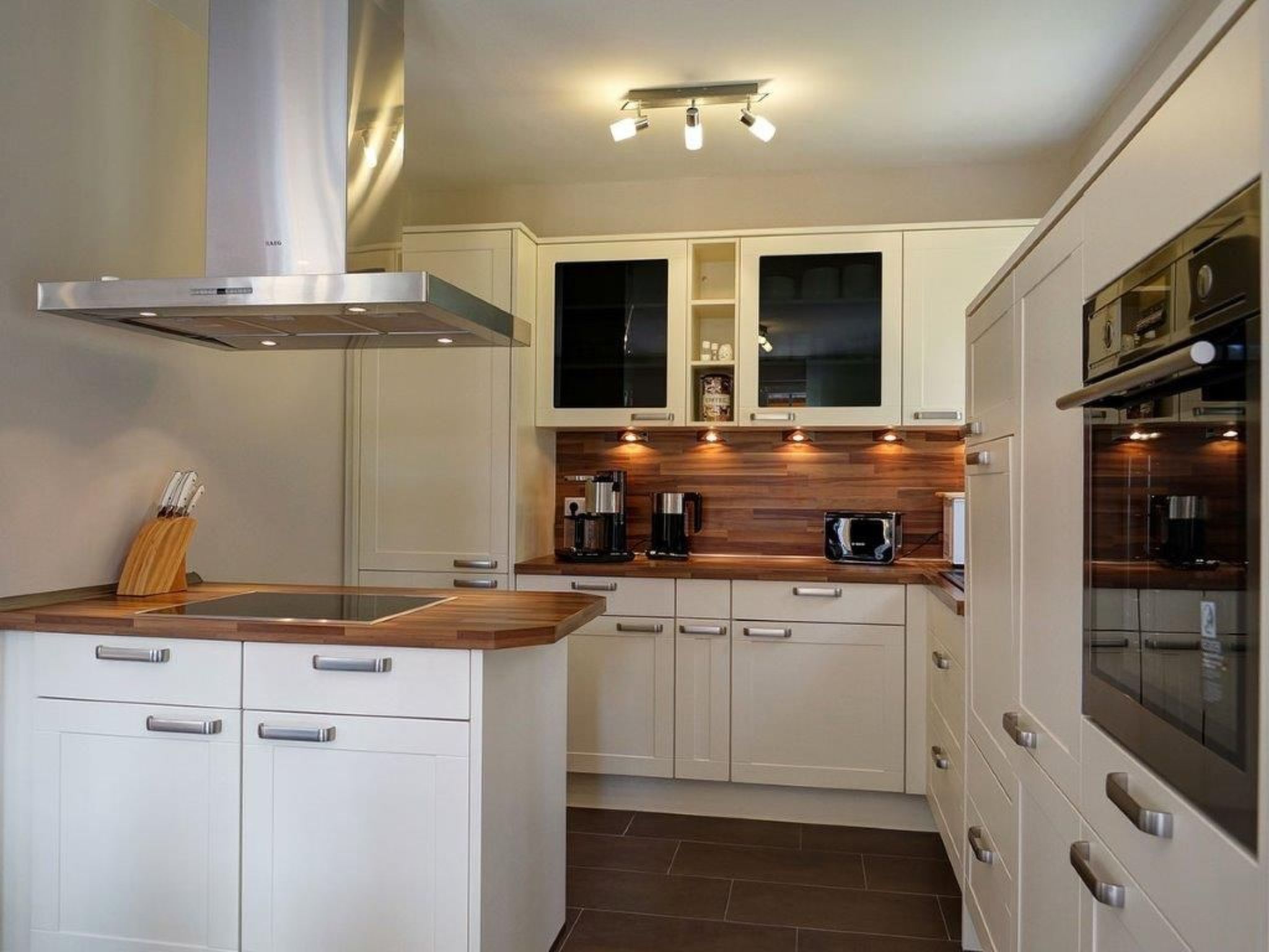 Reethaus Leda in Glowe-Image-tags.info