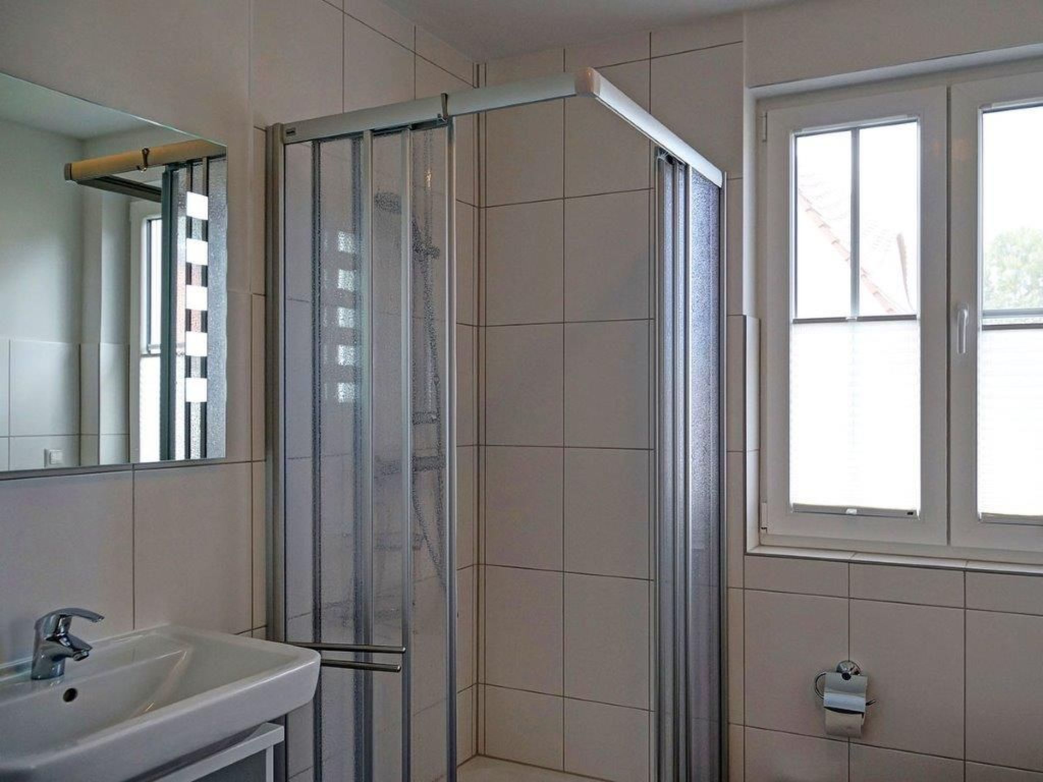 Reethaus Leda in Glowe-Image-tags.info