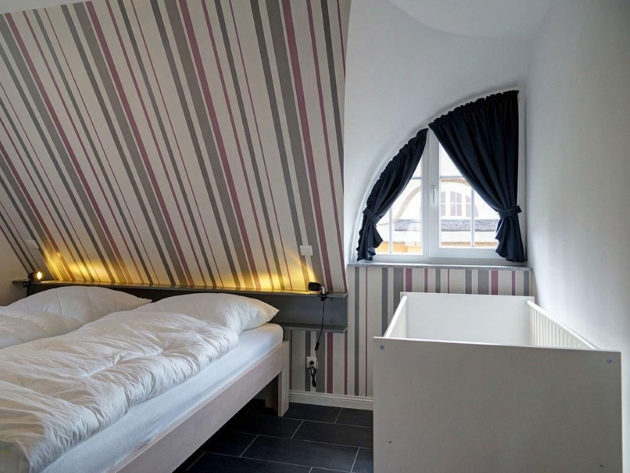 Reethaus Leda in Glowe-Image-tags.info