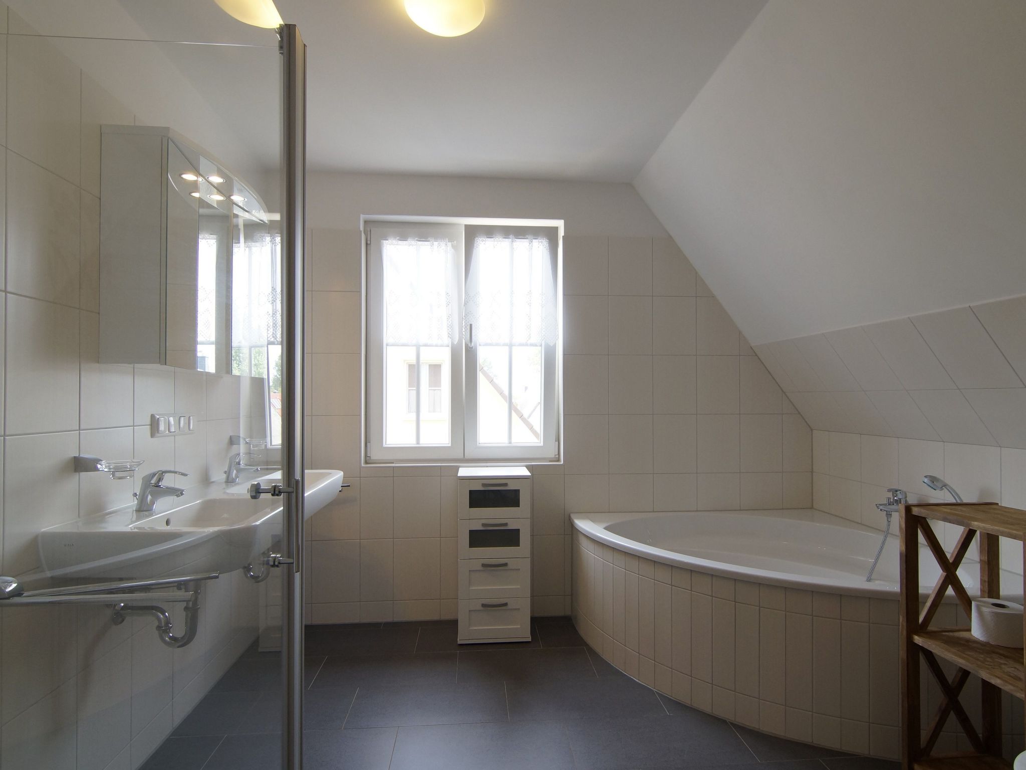 Reethaus Freddy in Glowe-Image-tags.info