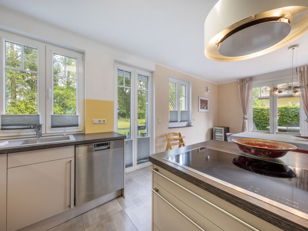 Feriehus Villa Mara mit 5 Schlafzimmern Glowe (3)