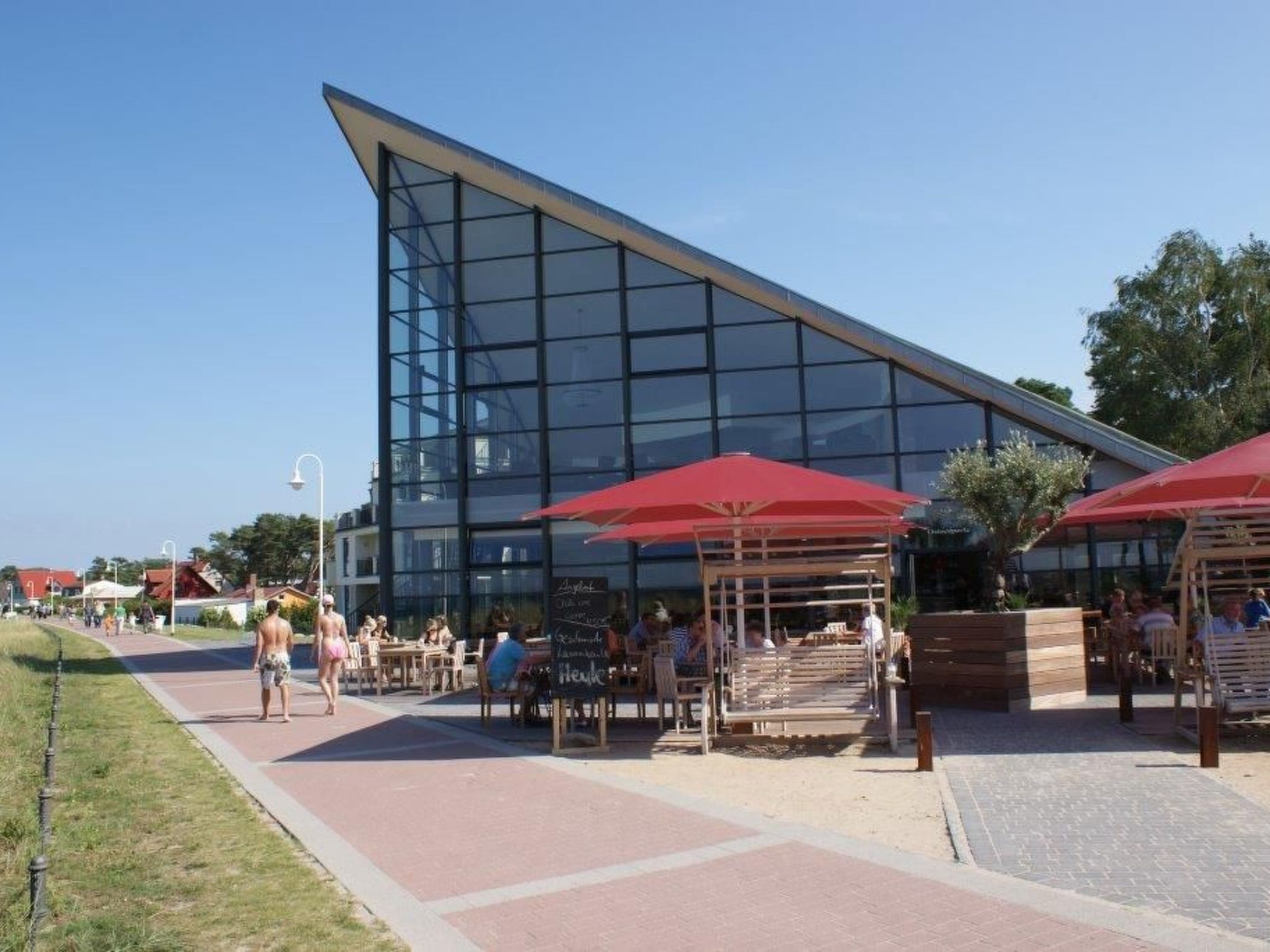 Kapitänshaus in Glowe-Image-tags.info