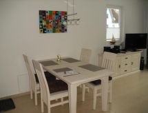 in Glowe mit Terrasse